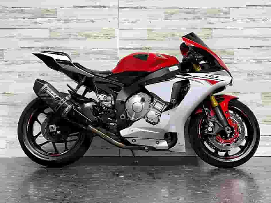 Yamaha YZF R1 2015 for sale Yamaha YZF R1 2015 for sale
