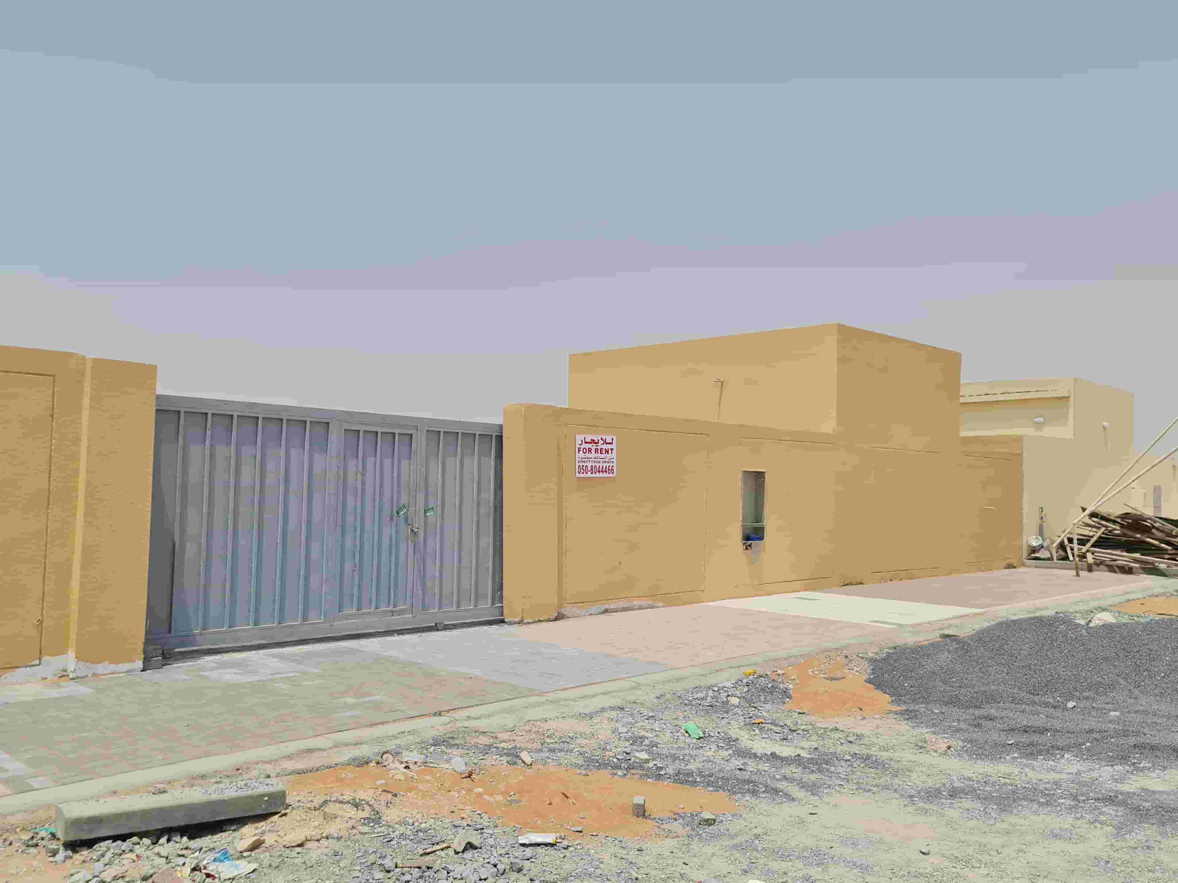 Land for rent in a building in Sajaa, Sharjah, 10,000 sq ft Land for rent in a building in Sajaa, Sharjah, 10,000 sq ft