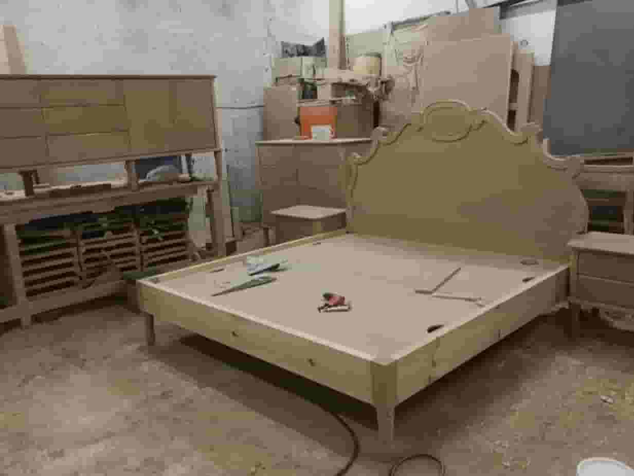 Carpenter maintenance and installation Carpenter maintenance and installation